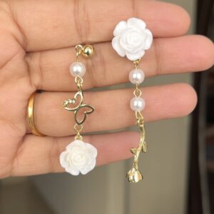 Flower style drop earring