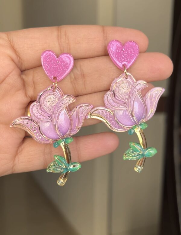 Rose style drop earring