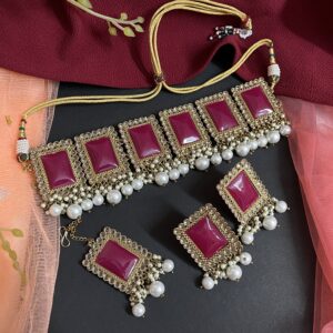 Kundan Studded & Pearl Beaded ...