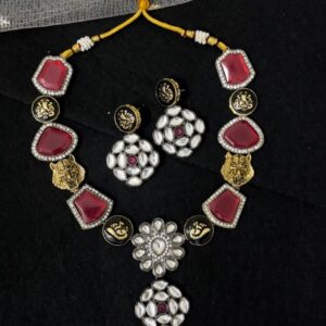 Kundan Studded & Pearl Beaded ...