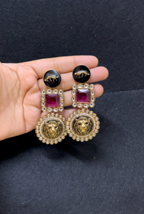 Sabysachi style long earring in mahroon