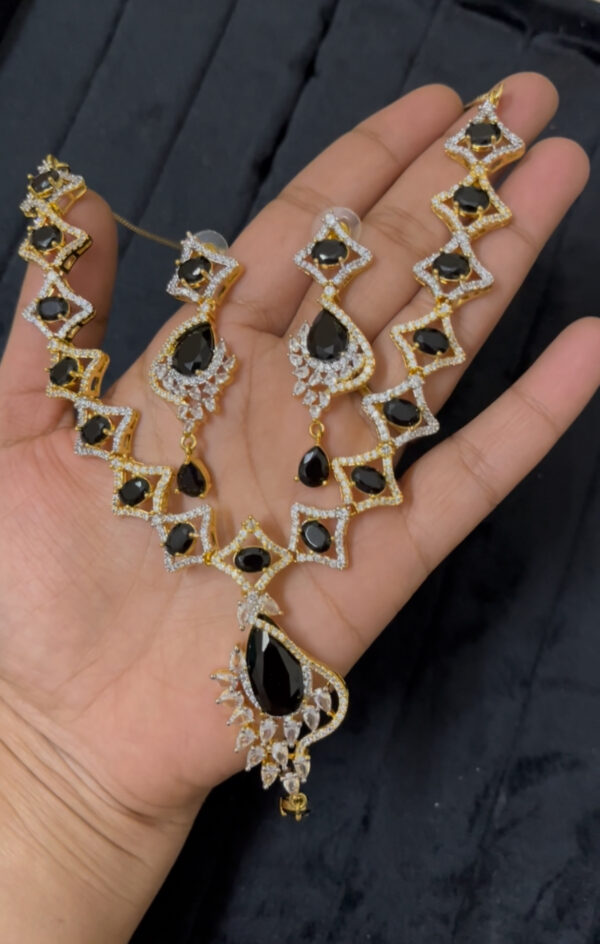 Premium quality AD-Studded Jewellery in black - Image 2