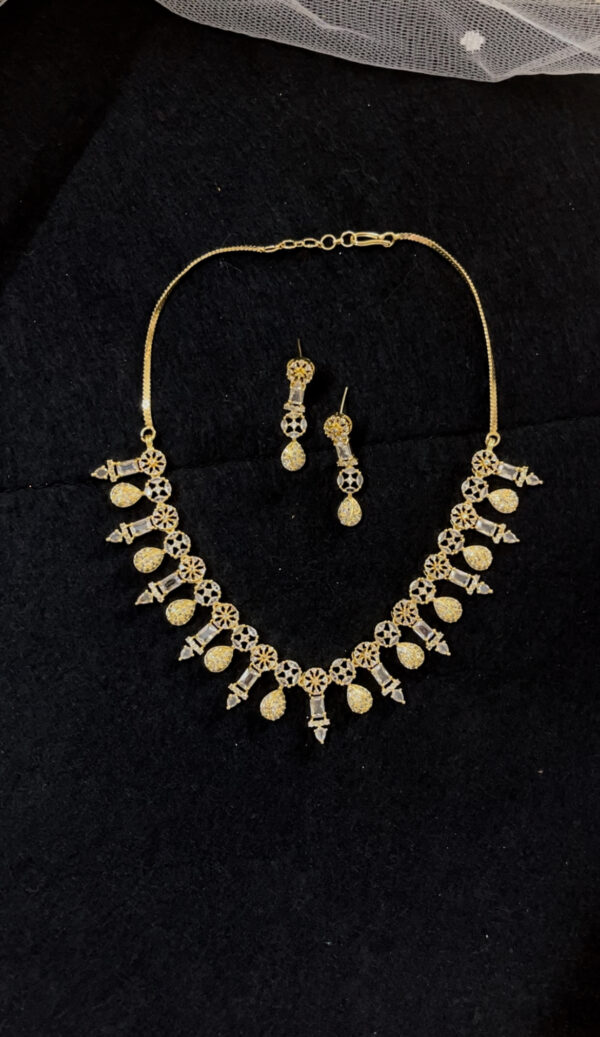 Premium quality AD necklace set in golden