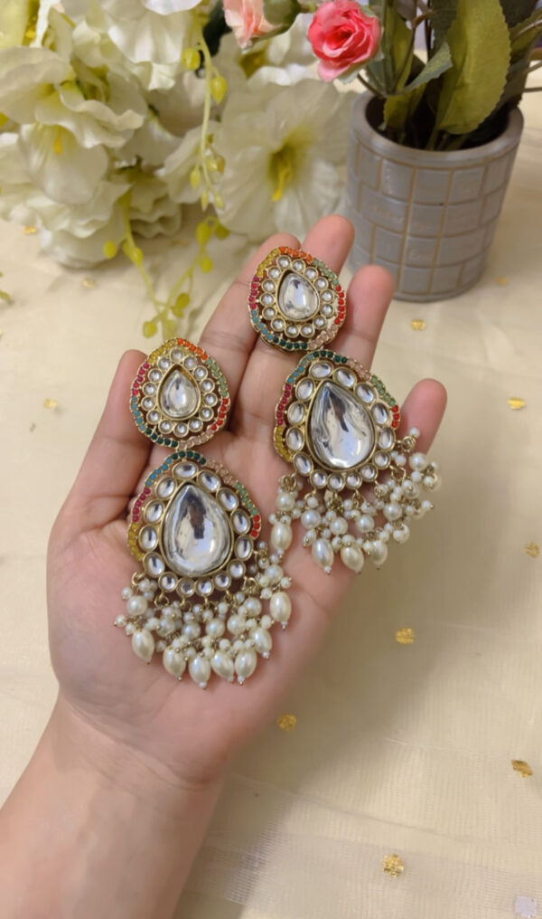 Premium quality heavy weight kundan earring - Image 2