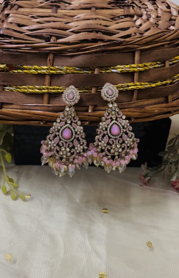 Premium quality light weight kundan earring in lightpink