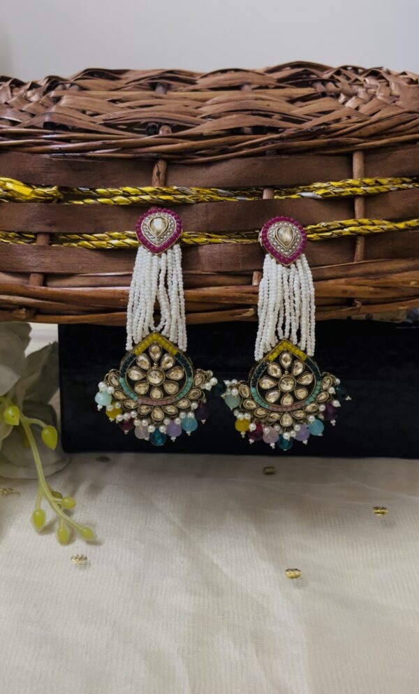 Premium quality light weight kundan earring in multi