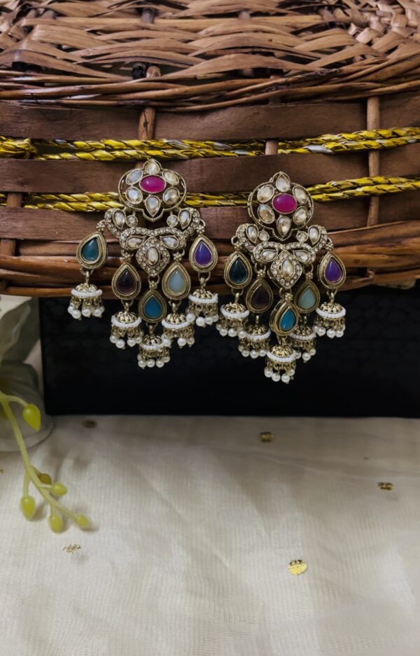 Premium quality light weight kundan earring in multi