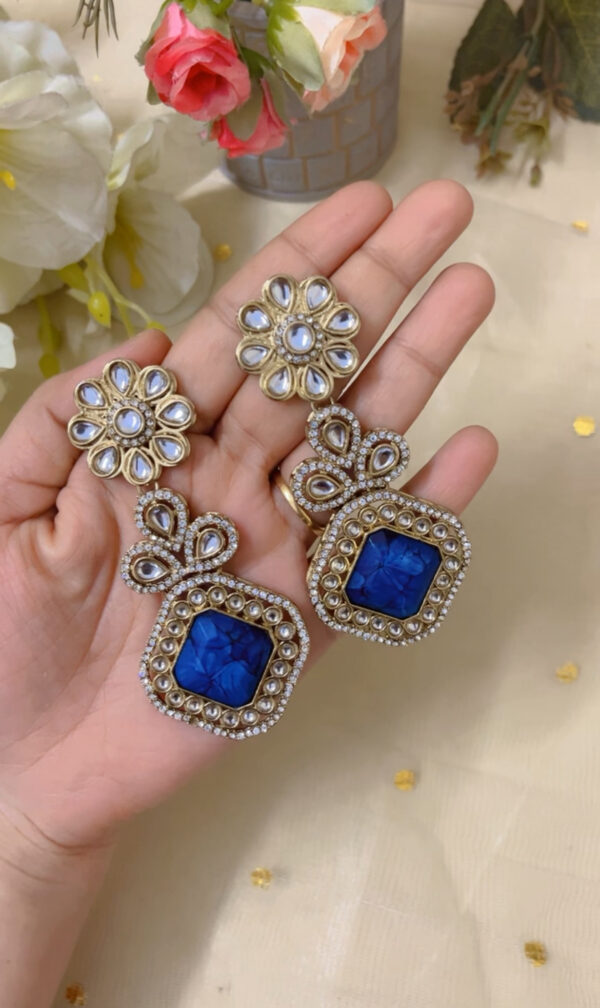 Premium quality light weight kundan earring in blue - Image 2