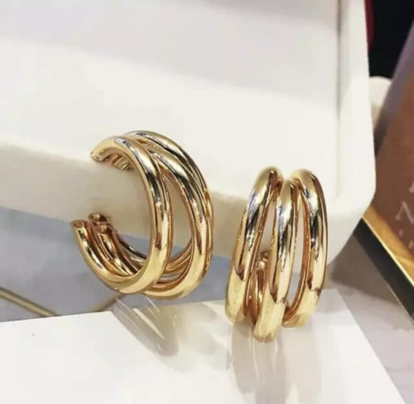 Stainless Steel light weight hoop earring