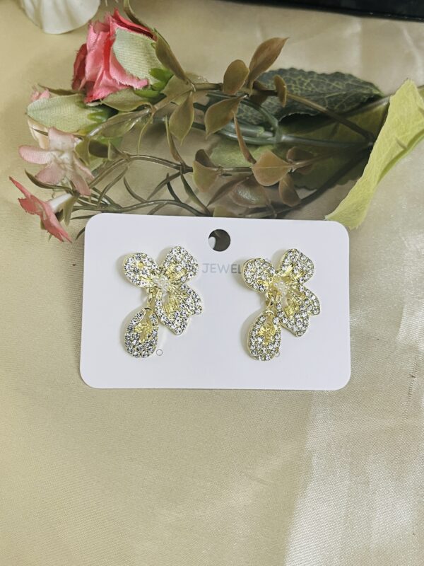 Contemporary Drop flower Earrings