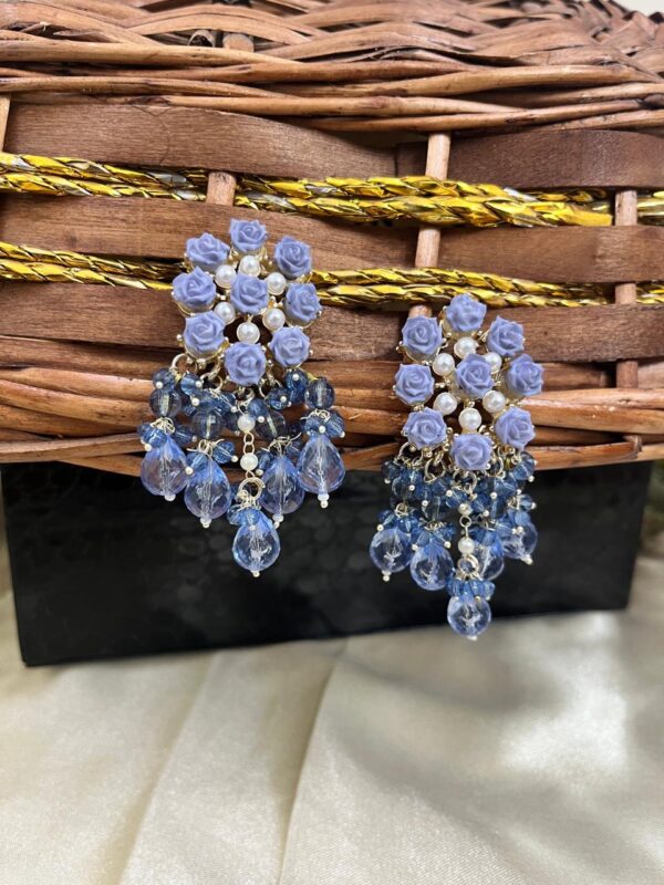 Premium quality light weight flower style earring in blue